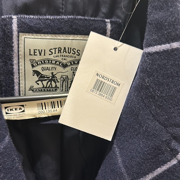 Navy plaid coat NEW by Levi Strauss off campus - Picture 4 of 10